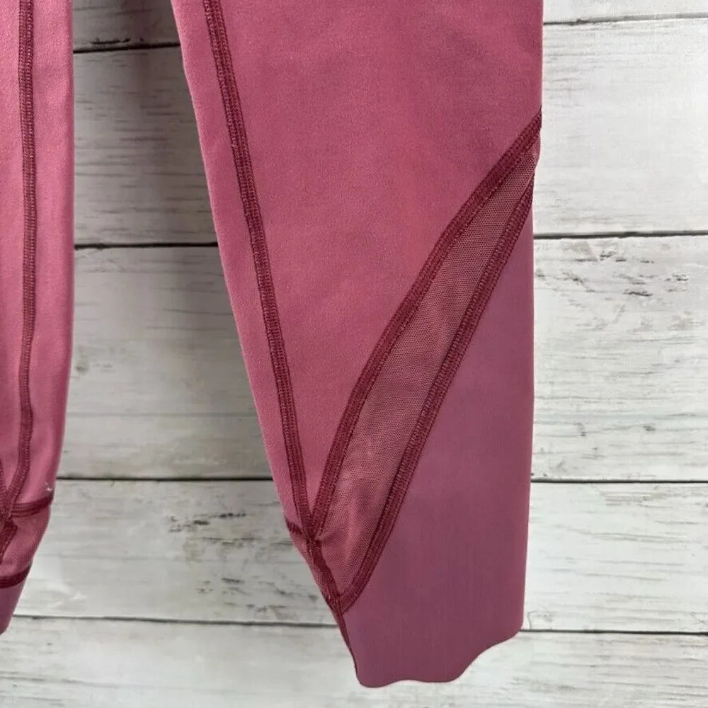 Lululemon Womens size 2 capri leggings‎ 20x23" purple - Picture 2 of 9